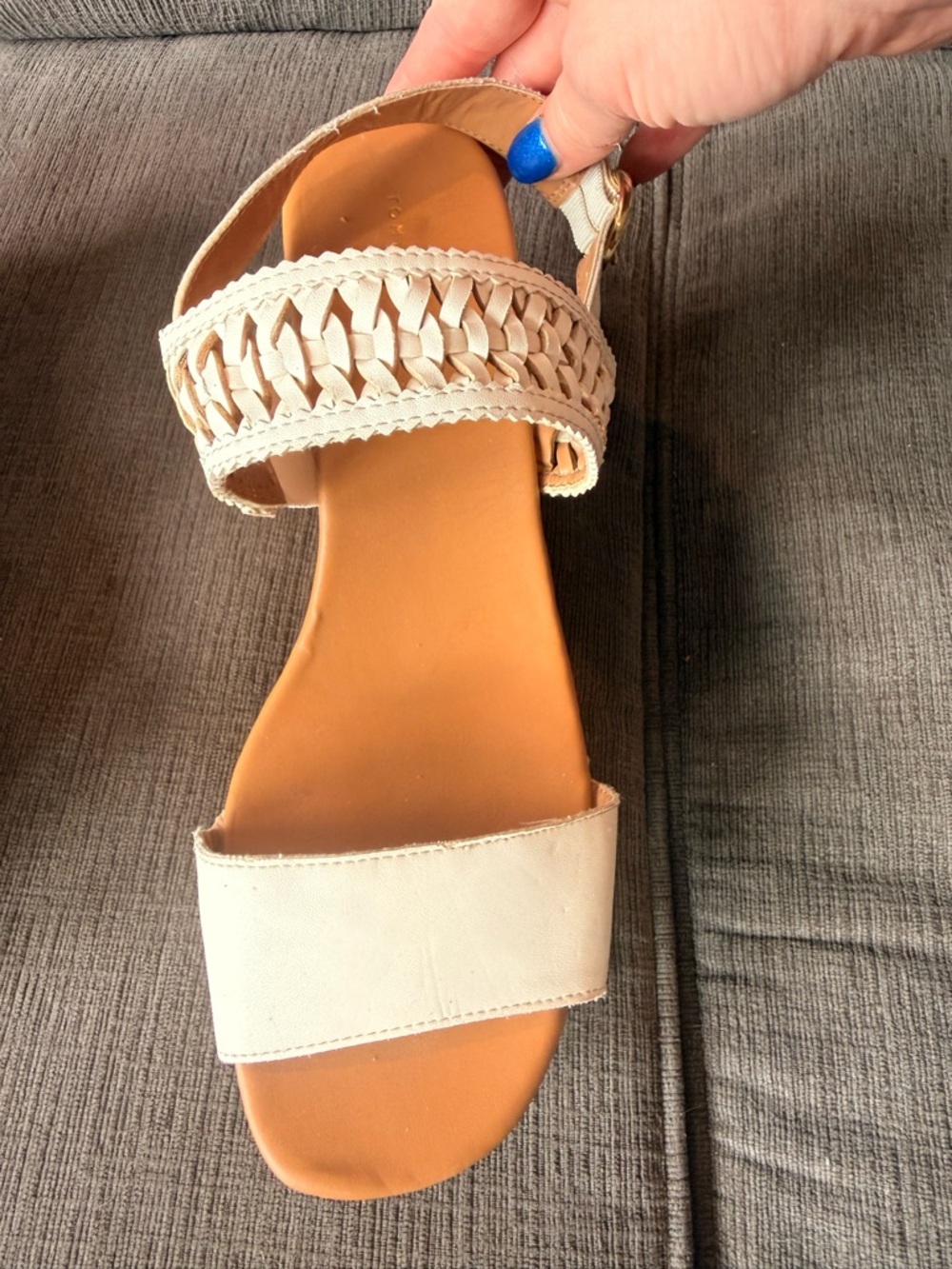 Tommy Hilfiger White Braided Strap Sandals with Gold Buckle - Picture 3 of 6
